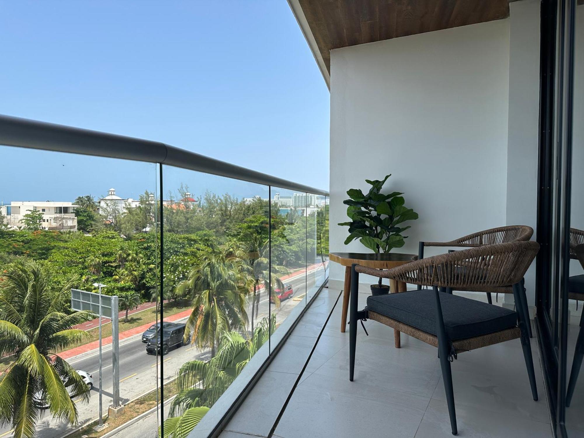 Ocean View Cancun Apartment Exteriör bild